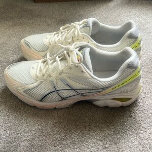 ASICS gel GT-2160, cream white and yellow